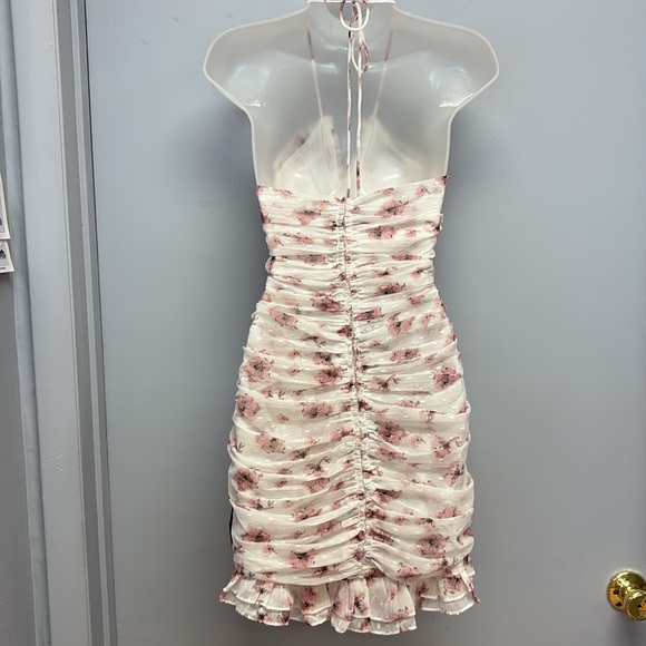 SOLD IN STORE NEW Lulu’s White Floral Print Ruched Mini Dress Size Small - Picture 5 of 11